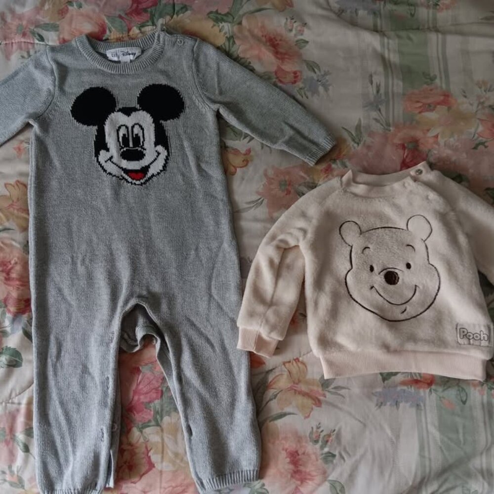 Disney Pooh One Piece Sweater And Baby Gap Knit Button Romper 12-18 Month.